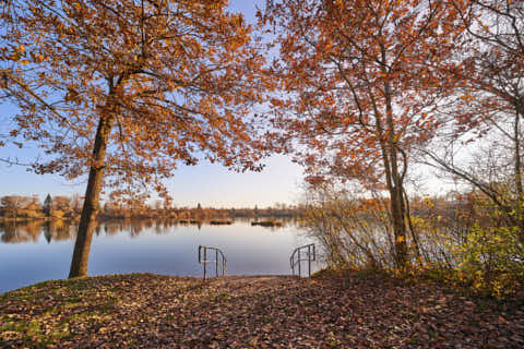 Gemeinde Kirchdorf Landkreis Rottal-Inn Waldsee Lago Herbst (Dirschl Johann) Deutschland PAN